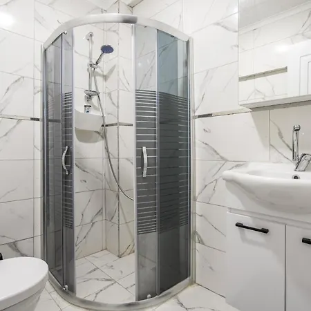 Comfy Flat With Balcony In Esenler Apartamento Istambul